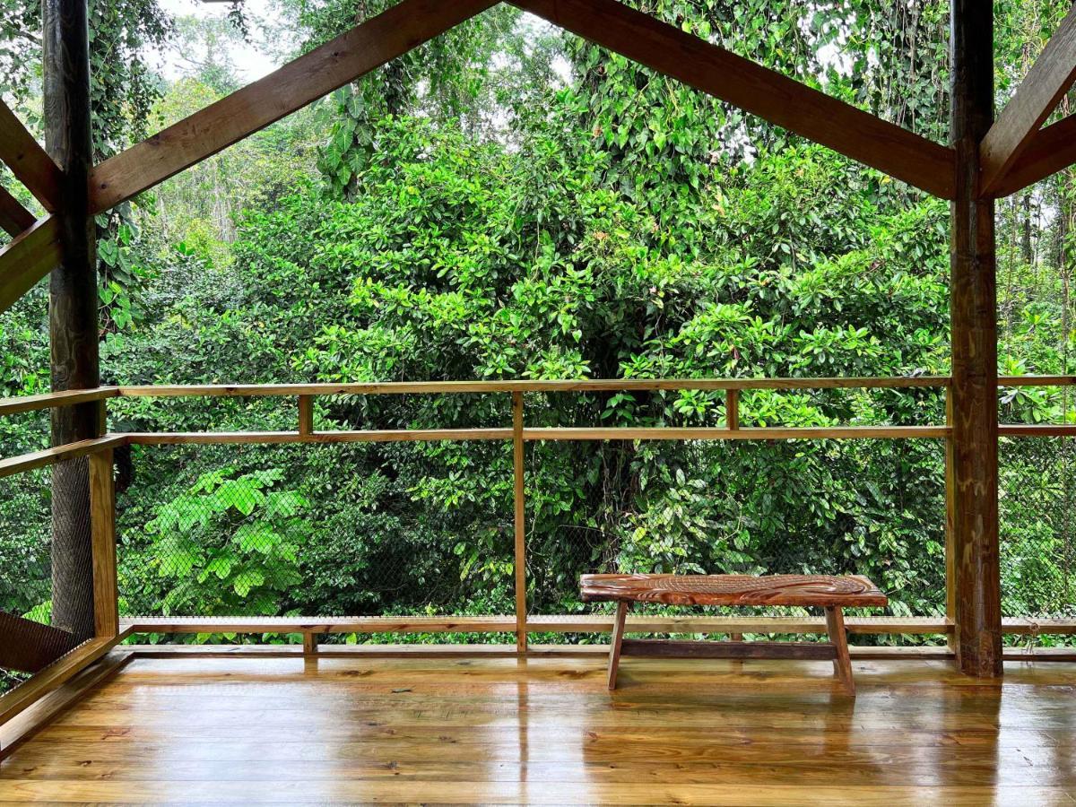 Casa Cayuco Eco-Adventure Lodge Bocas del Toro Buitenkant foto